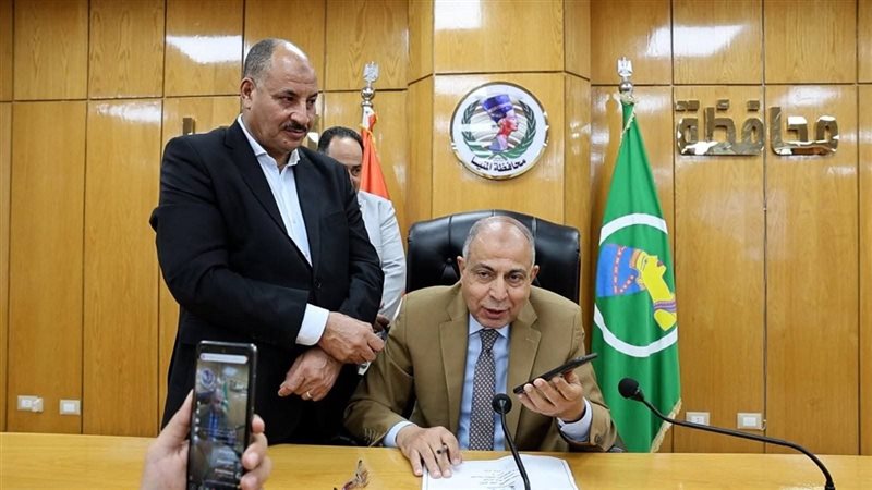 محافظ المنيا
