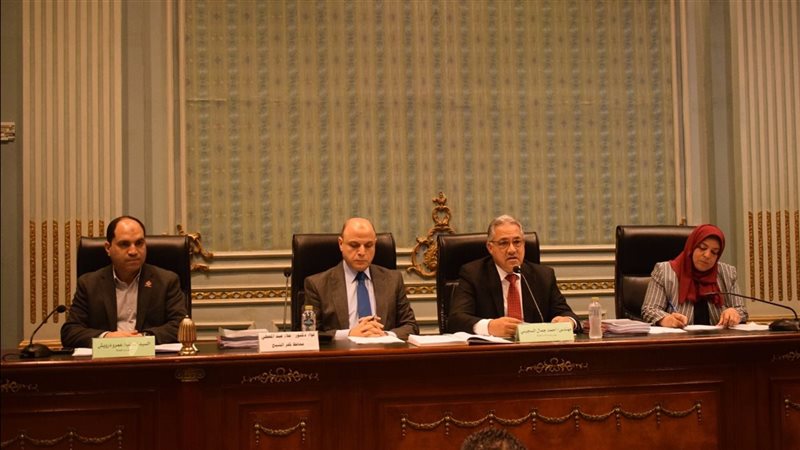 لجنة الإدارة المحلية