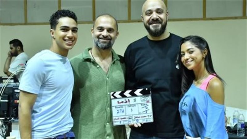 فريق عمل فيلم إذما