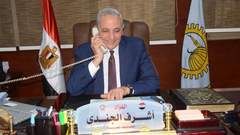 محافظ الغربية يهنىء
