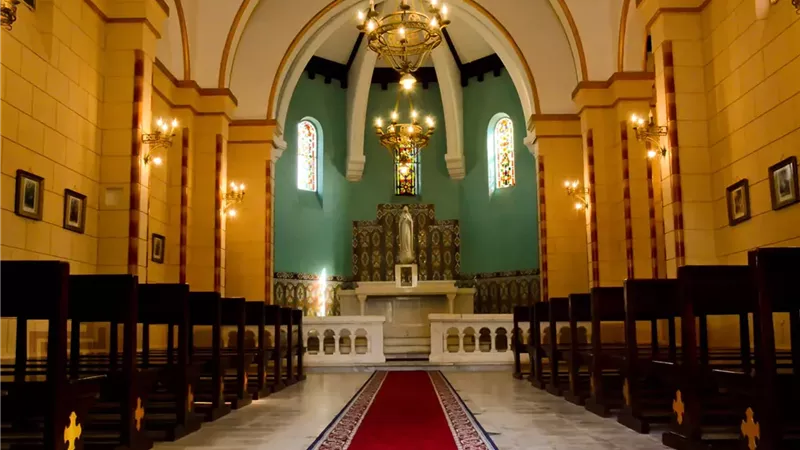 كنيسة