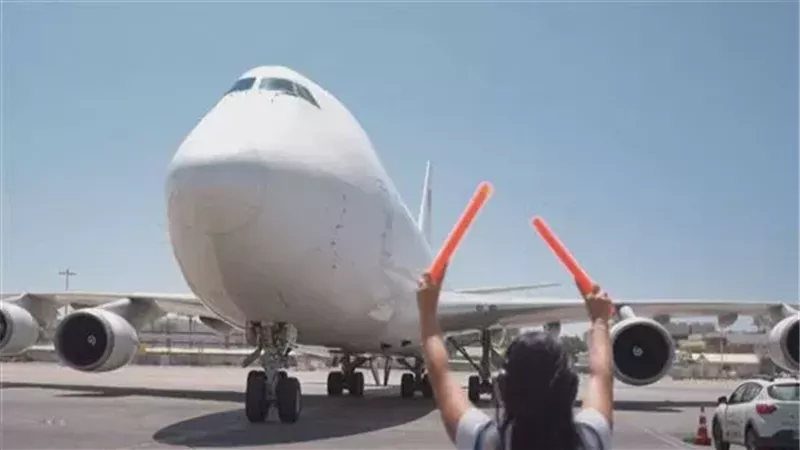 شحنات الأسلحة تصل