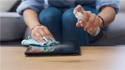 كيفية تنظيف الأجهزة الإلكترونية في المنزل دون تلف..  دليلك الشامل بأمان وفعالي