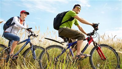 ليست رياضة فقط.. ركوب الدراجة قد يحمي دماغك من الزهايمر