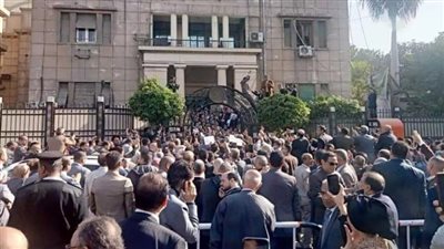 أغلبية ساحقة من المحامين تؤيد الامتناع عن الحضور أمام المحاكم كخطوة تصعيدية 