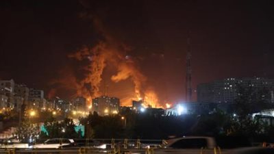 في الأسبوع الثاني من الحرب: قصف موقع نووي بأصفهان واغتيال قائد بارز في إيران