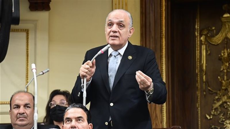 النائب محمد كمال