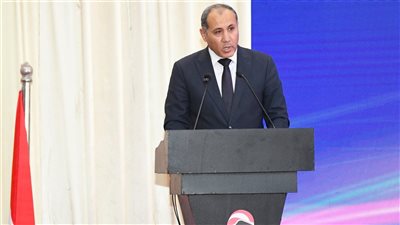 القومية للأنفاق تحتفل بمرور 1000 يوم على تشغيل قطار العاصمة LRT