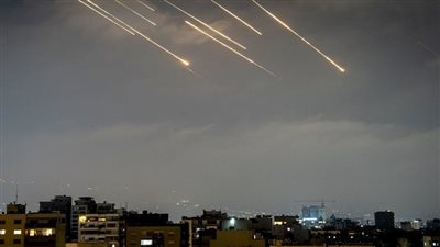 تقارير: مقتل عالم نووي إيراني وزوجته في هجوم إسرائيلي