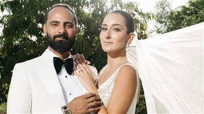 أمينة خليل تعتذر عن حضور ندوة «لام شمسية» بسبب شهر العسل