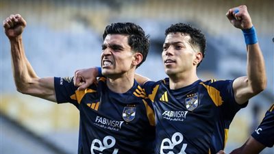 إمام عاشور يعود إلى القاهرة في غضون ساعات بعد الاطمئنان على الجراحة