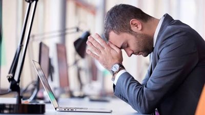 الصحة: توجه نصائح لرؤساء العمل نفسية العاملين ركيزة أساسية لنجاح بيئة العمل