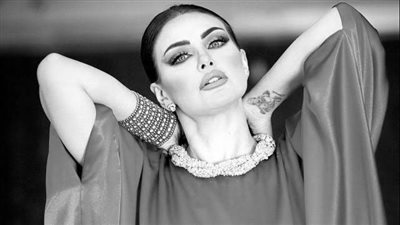 دارين حداد بإطلالة فرعونية لافتة خلال تكريمها عن مسلسل “المداح “|خاص بالفيديو 