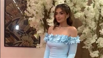 أول ظهور لملك زاهر بفستان سماوي بعد تعافيها من أزمتها الصحية|خاص بالفيديو 