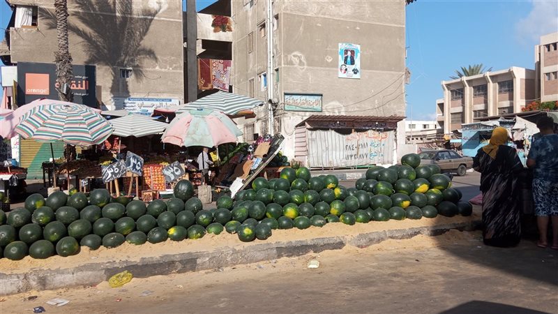 الاشغالات بنهر الطريق
