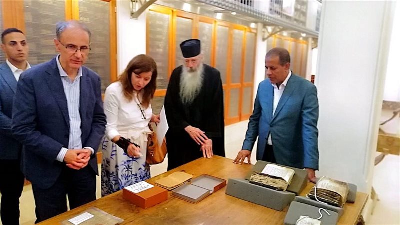 جانب من الزيارة 