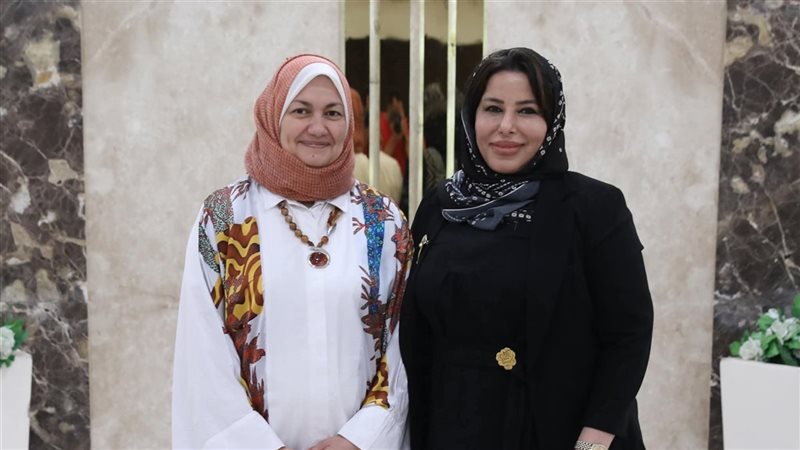إنعام الدرسي والدكتورة