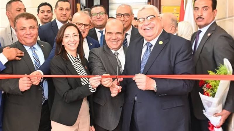 محافظ البحيرة ورئيس