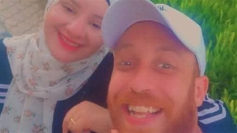 أحمد وزوجته