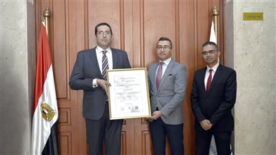 الجامعة المصرية للتعلم الإلكتروني الأهلية تحصل على شهادتي الأيزو الدولية 