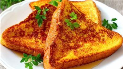 خبز فرنسي محمص غني بالبروتين للإفطار.. وصفات سهلة وسريعة التحضير