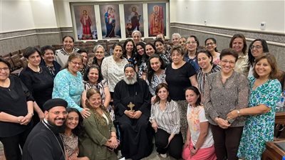 لقاء روحي وتكويني لزوجات كهنة كنائس وسط القاهرة بحضور الأنبا رافائيل