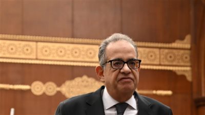 طارق عبد العزيز يطالب بقواعد جديدة للانضمام لكليات التربيه بالتعيين الفوري 