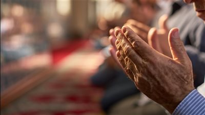 أدعية لاترد لفك الكرب والهموم وقضاء الحوائج.. اغتنم 5 كلمات حتى غروب الشمس