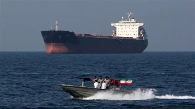 التلفزيون الإيراني: قرار إغلاق مضيق هرمز مرهون بموافقة مجلس الأمن القومي