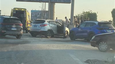 إصابة فتاة بحادث سير في الشيخ زايد بعد اختلال عجلة القيادة