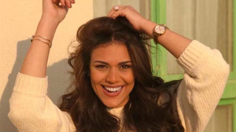 الفنانة هاجر عفيفي