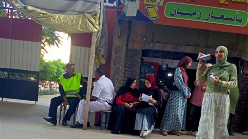 طلاب الثانوية العامة