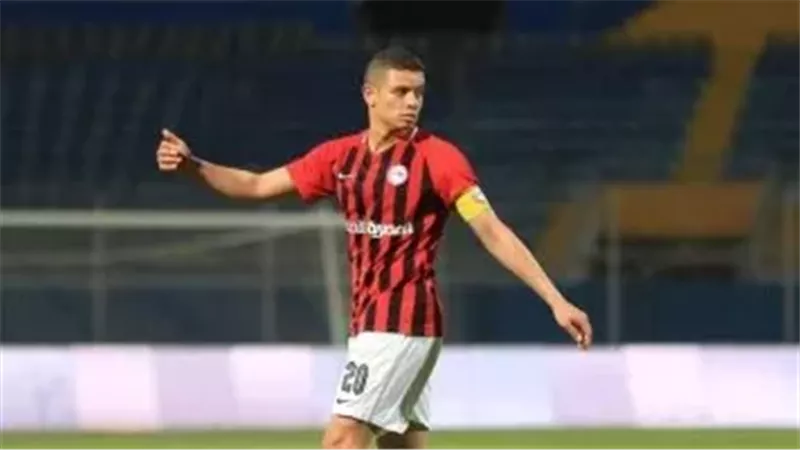 اللاعب سعد سمير