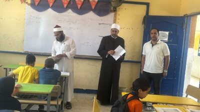 استمرار فعاليات مشروع وحدة البناء المعرفي والدعم النفسي بمعاهد السويس الأزهرية