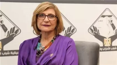  هبة مكرم تنفي وقف قبول طلاب الثانوية العامة بكليات التربية | خاص