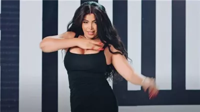 استمرار حبس الراقصة 