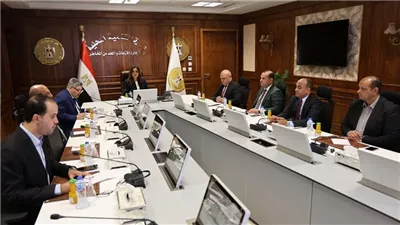 وزير التنمية المحلية تتابع مستجدات ملفات التصالح بالمحافظات 