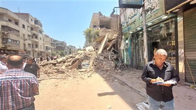 إصابة 4 أشخاص إثر انهيار منزل قديم بقرية الفيما في أسيوط