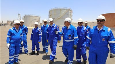 «البترول»: السلامة أولًا في منظومة شحن ونقل المنتجات البترولية بالسويس