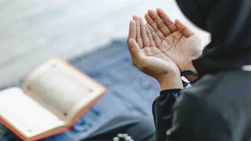 50 دعاء لحماية الأبناء
