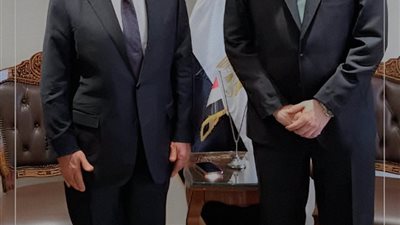 نقيب البيطريين يبحث مع رئيس 