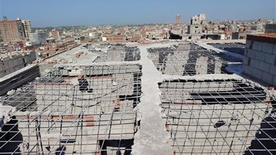 إزالة 35  حالة تعدعلى أراضى أملاك الدولة في الإسكندرية