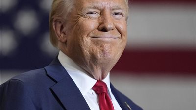 وزير إسرائيلي: ترامب يعبر بصوت عالٍ عن ما نشعر به كمواطنين 