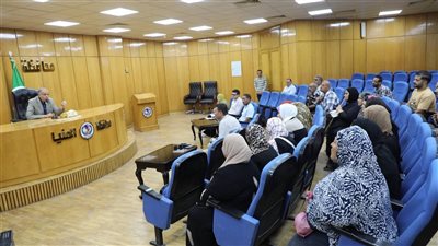 محافظ المنيا يوجّه بإخلاء عاجل لعمارة آيلة للسقوط بمنطقة الحبشي ويوفر سكن بديل