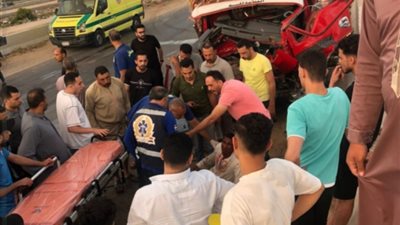 إصابة 4 اشخاص أثر إنقلاب سيارة ملاكي  على الطريق الساحلي بالبحيرة 