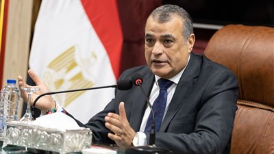 « محمد صلاح»: الإنتاج الحربى ركيزة أساسية للتصنيع العسكرى