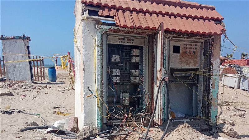 لوحات كهربائية بدون
