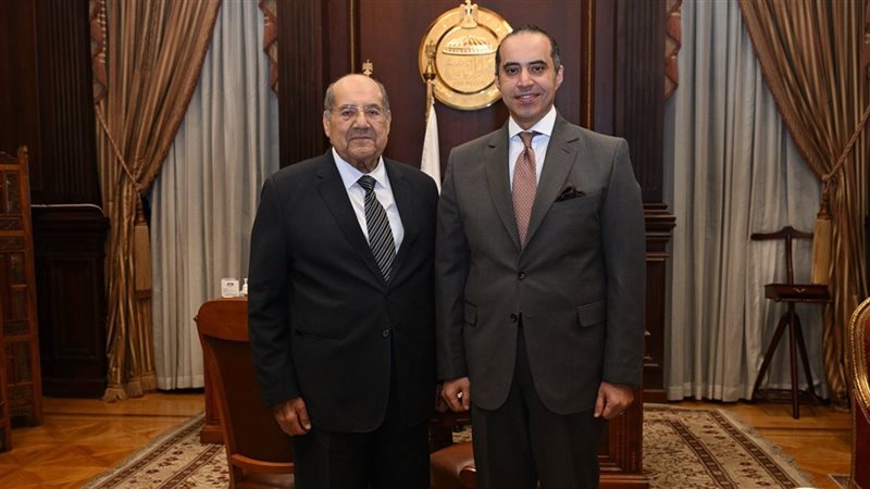 رئيس الشيوخ ووزير