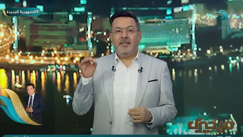 الإعلامي خيري رمضان