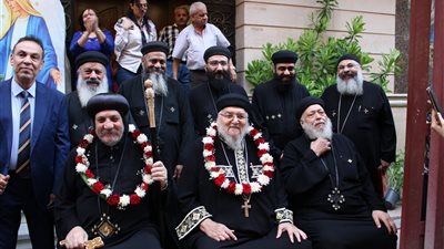 كنيسة السيدة العذراء بعين شمس تحتفل باليوبيل الفضي لرسامة الكاهن أثناسيوس يوسف